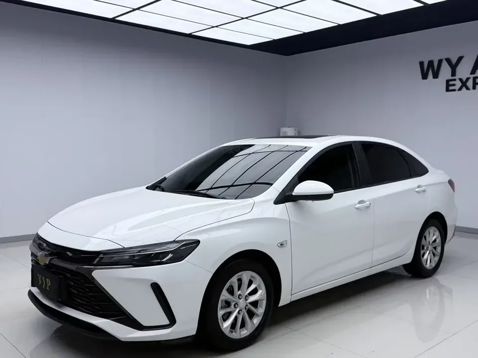 Chevrolet Monza Cruze 2023 1.5L Dual Clutch Enjoy Edition 2023 — photo 1, buy with delivery to Moscow