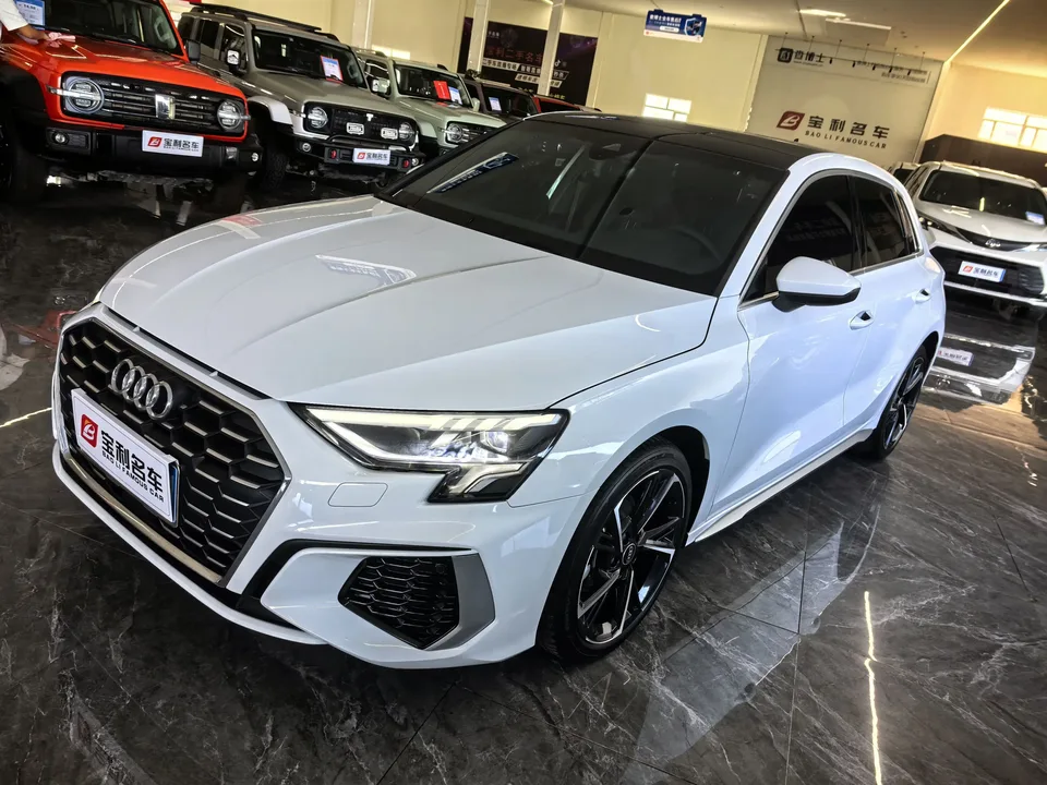 Audi A3 Audi A3 2022 Sportback 35 TFSI Stylish and sporty 2023 — photo 1, buy with delivery to Moscow