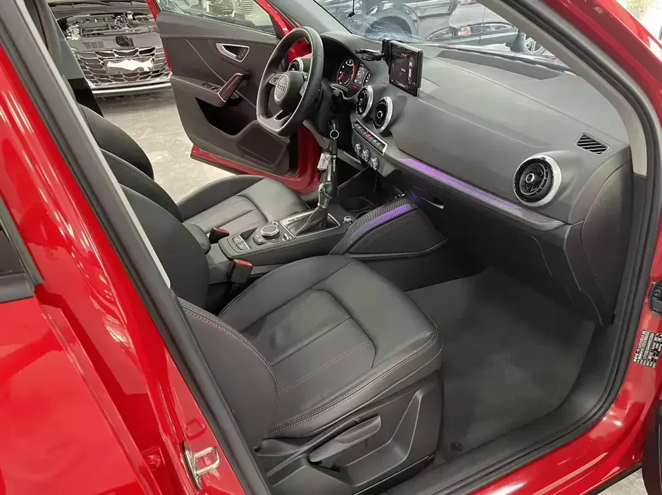 Audi Q2L Audi Q2L 2022 35 TFSI Stylish and Elegant 2022 — миниатюра 3