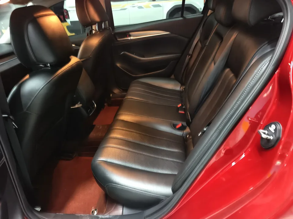 Mazda Atenza Atez 2020 2.0L Blue Sky Deluxe Edition 2022 — thumbnail 3