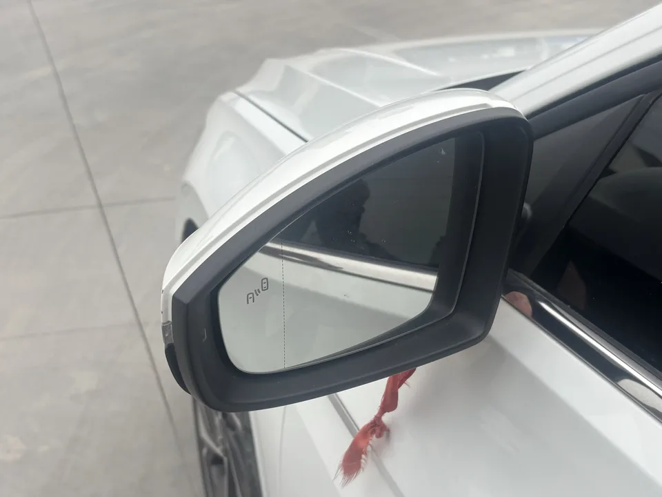 Volkswagen Bora Bora 2024 280TSI DSG Comfort Edition 2025 — thumbnail 3