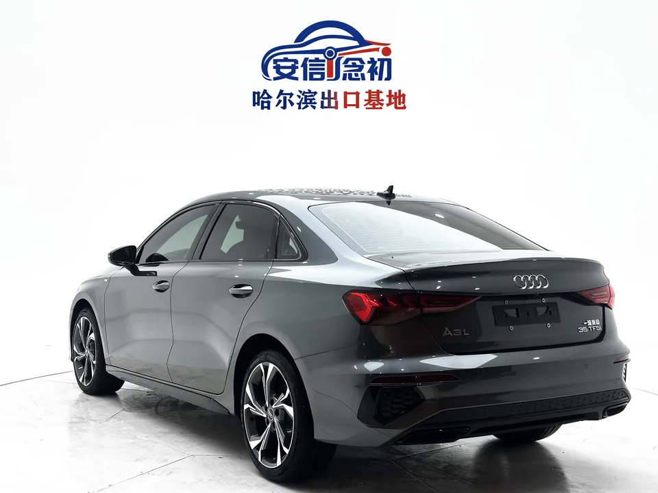 Audi A3 Audi A3 2022 A3L Limousine 35 TFSI Stylish Sports 2022 — миниатюра 2