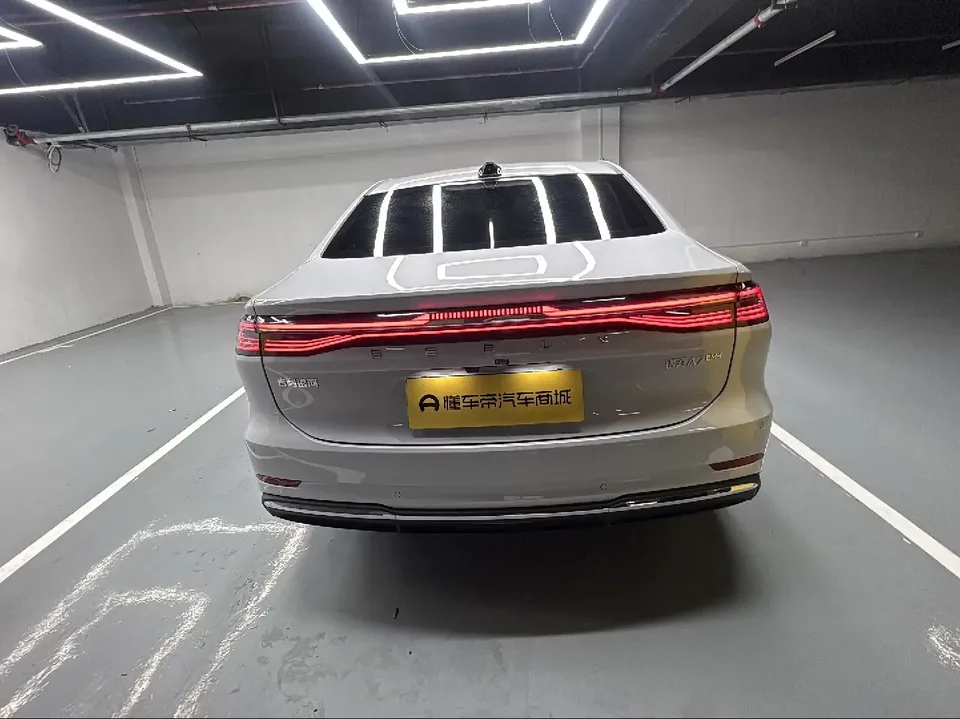 Geely Galaxy A7 EM Galaxy A7 EM 2025 150km long-distance version 2025 — миниатюра 2