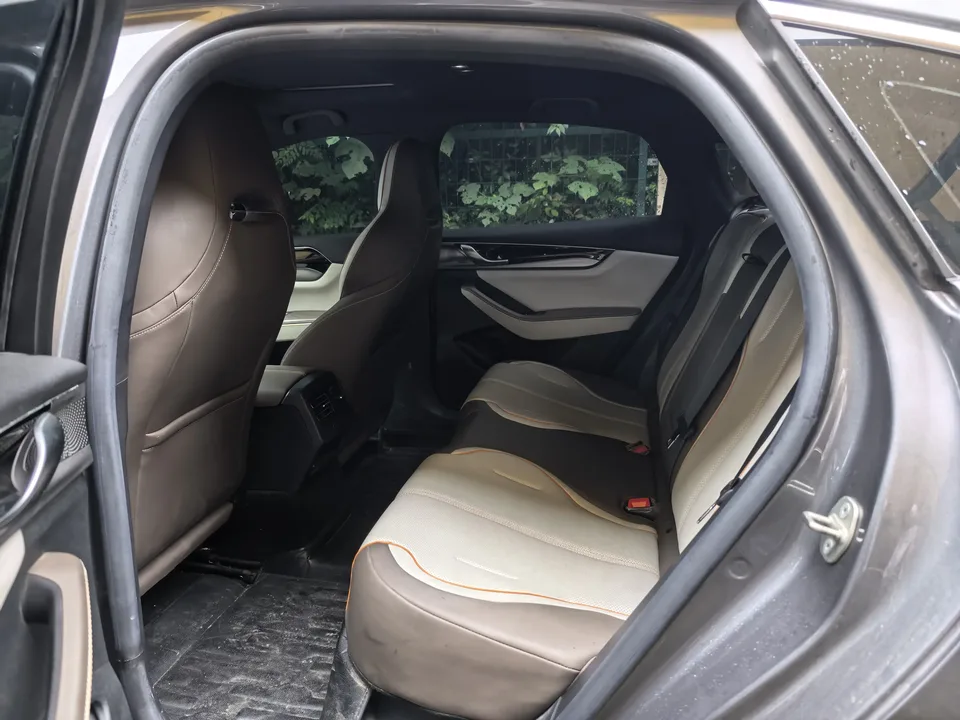 BYD Qin PLUS EV Qin PLUS EV 2024 Honor Edition 420KM Beyond 2024 — thumbnail 3