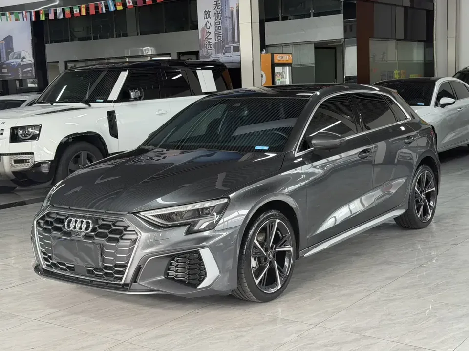 Audi A3 Audi A3 2023 Sportback 35 TFSI Stylish and sporty 2023 — photo 1, buy with delivery to Moscow