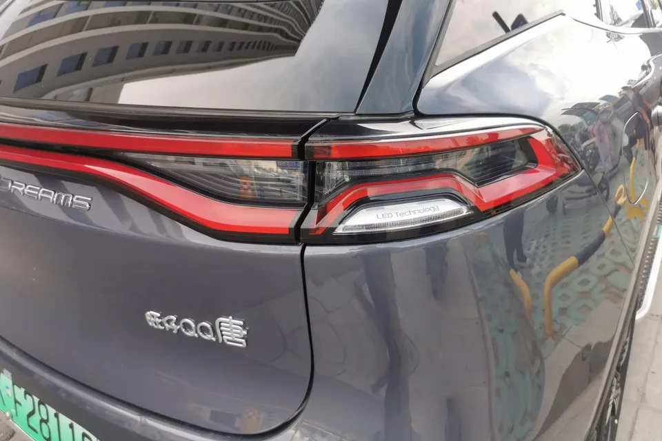 BYD Tang DM Tang DM 2023 DM-i Champion Edition 112KM Premium 2023 — thumbnail 2