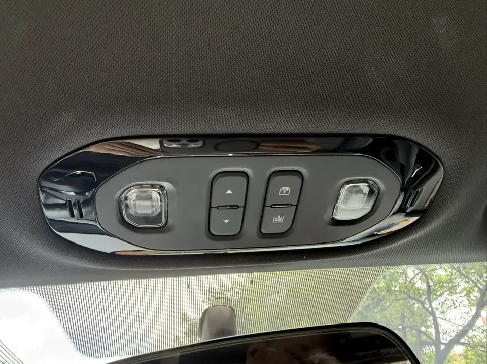 HYCAN Hechuang Z03 Hechuang Z03 2022 510 Trendy Smart Edition 64.23kWh 2022 — thumbnail 5