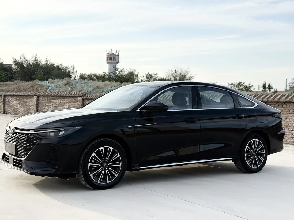 Chery Fengyun A8 Fengyun A8 2024 127 Wind Riding Version 2024 — photo 1, buy with delivery to Moscow