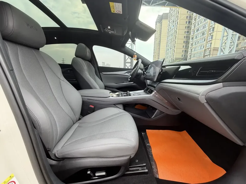 BYD Seal DM Seal DM 2024 Honor Edition DM-i 1.5L 121KM Luxury Model 2024 — thumbnail 5
