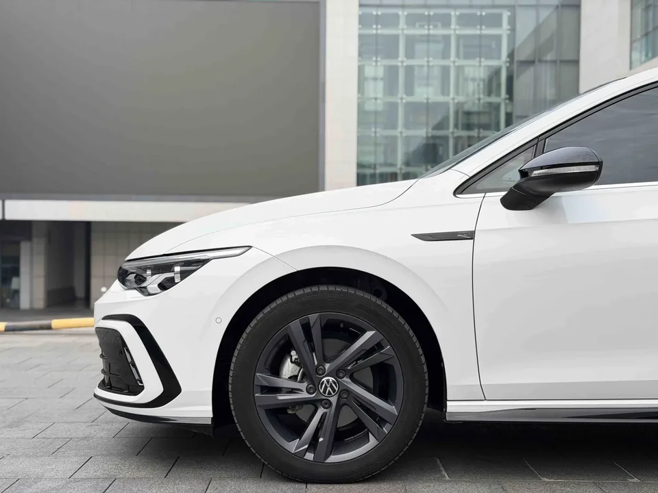 Volkswagen Golf golf 2023 280TSI DSG R-Line Lite 2022 — thumbnail 3