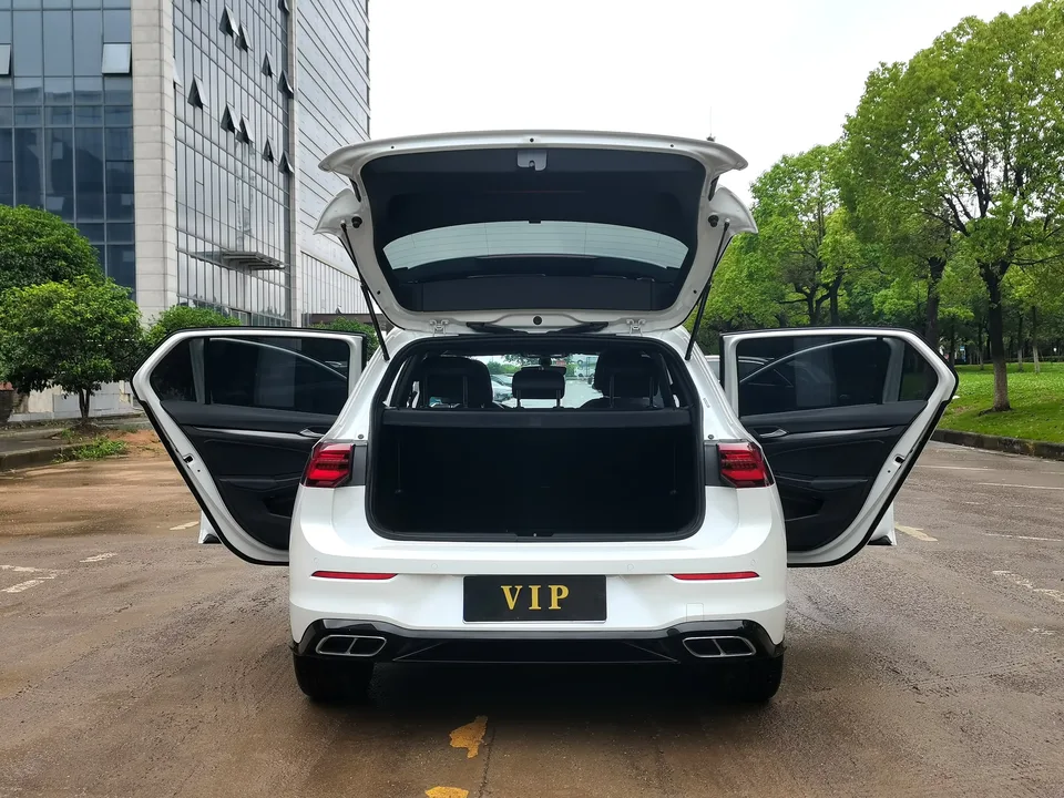 Volkswagen Golf golf 2023 280TSI DSG R-Line Lite 2023 — thumbnail 3