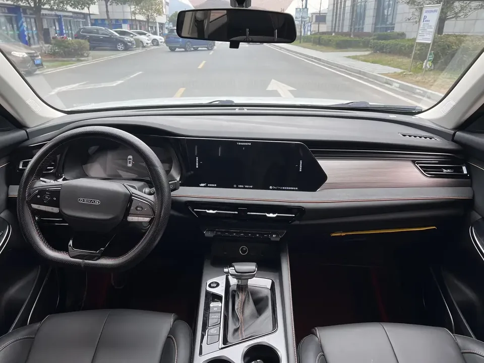 Oshan Changan Auchan X7 PLUS Changan Auchan X7 PLUS 2023 Enjoy Edition 1.5T Automatic Premium 2024 — thumbnail 5