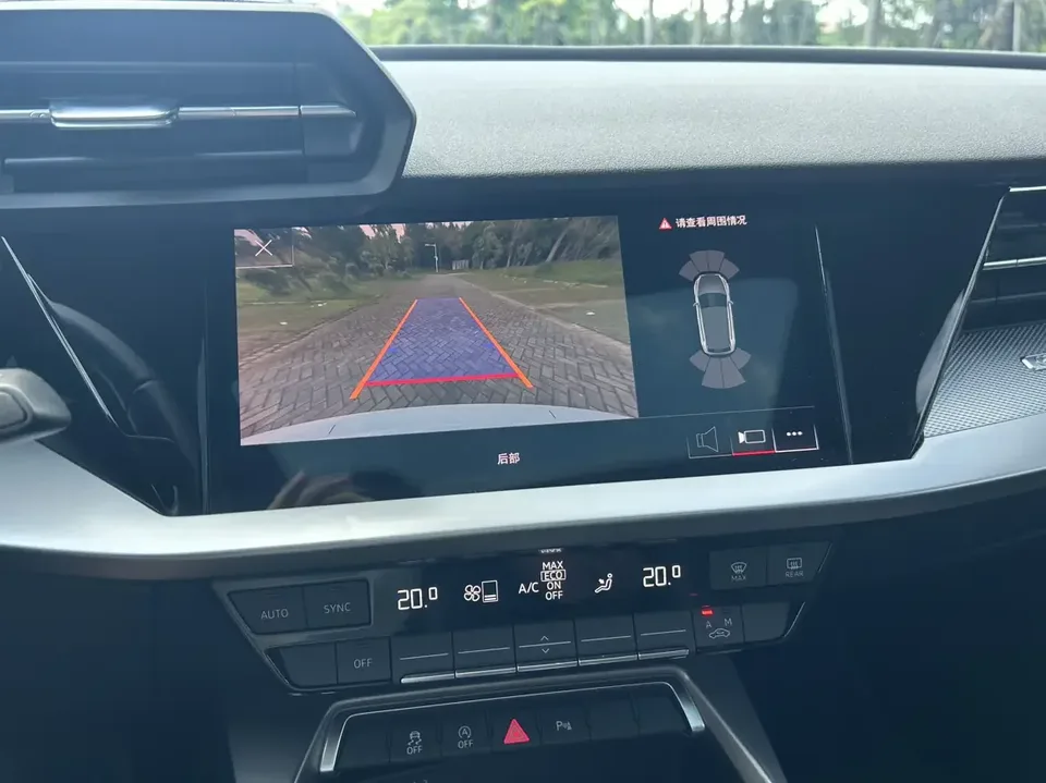 Audi A3 Audi A3 2022 Sportback 35 TFSI Stylish and sporty 2023 — миниатюра 5