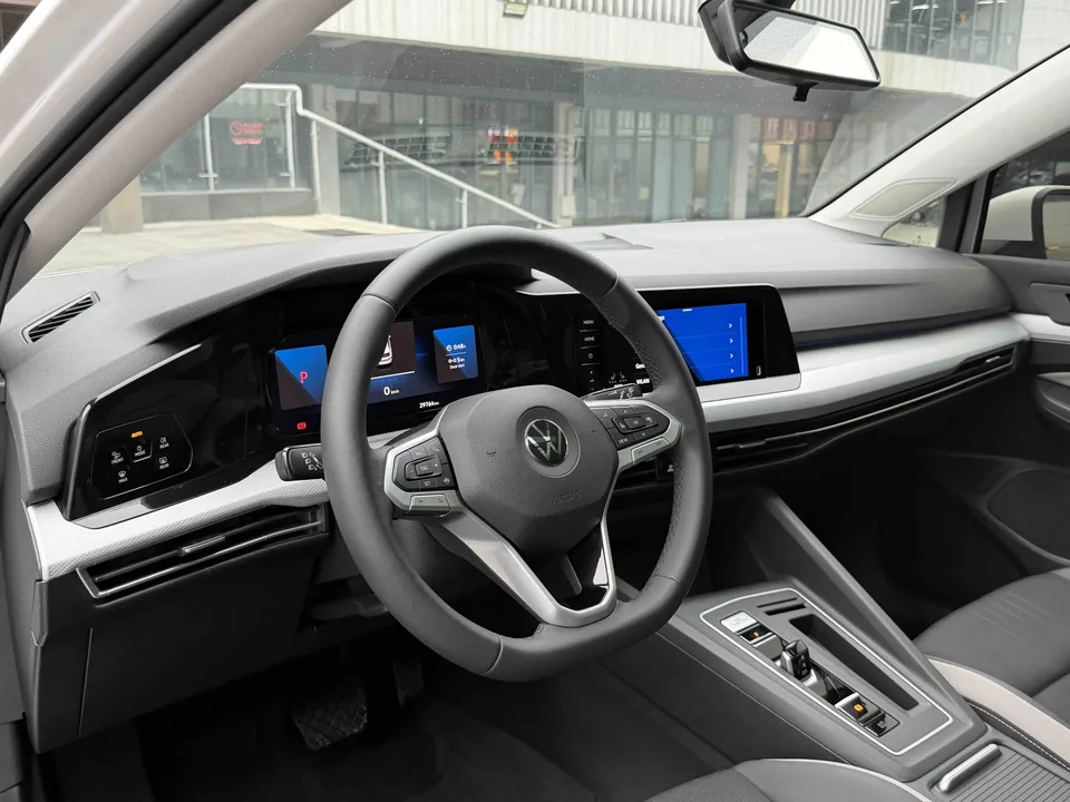 Volkswagen Golf golf 2021 280TSI DSG Pro 2022 — thumbnail 4