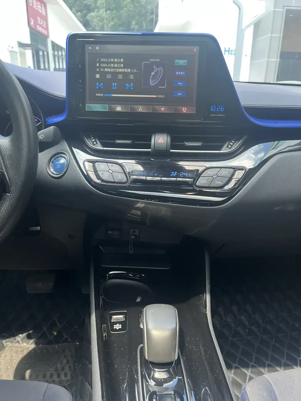 Toyota C-HR EV Toyota C-HR EV 2020 2022 — thumbnail 3