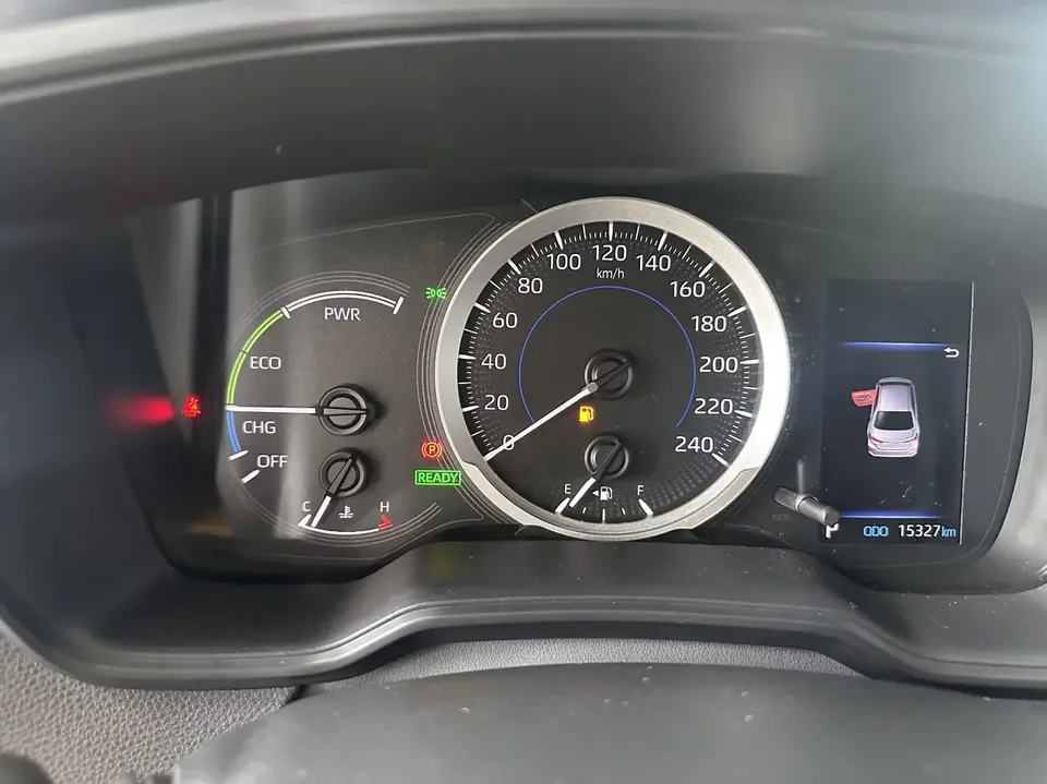 Toyota Corolla Corolla 2022 Dual Engine 1.8L E-CVT Pioneer Edition 2022 — thumbnail 3
