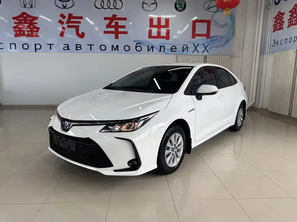 Toyota Corolla Corolla 2022 Dual Engine 1.8L E-CVT Pioneer Edition 2022 — photo 1, buy with delivery to Moscow