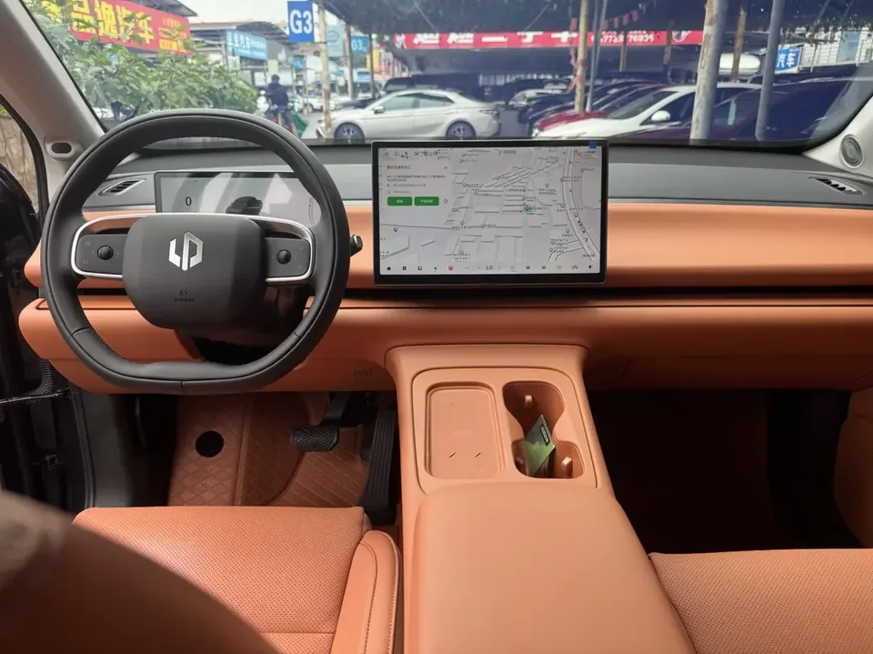 Leapmotor Zero running C10 Zero running C10 2024 Pure electric version 530 Comfort Edition 2025 — thumbnail 3