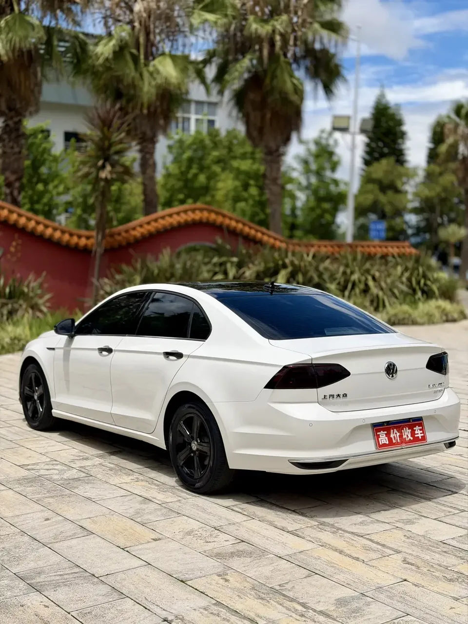 Volkswagen Lamando Lingdu 2021 230TSI DSG Fashion Edition 2022 — миниатюра 4
