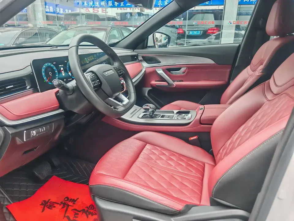 Jetour Jietu X70 PLUS Jietu X70 PLUS 2024 Champion Edition 1.5T DCT Champion PRO 7 Seaters 2025 — thumbnail 5