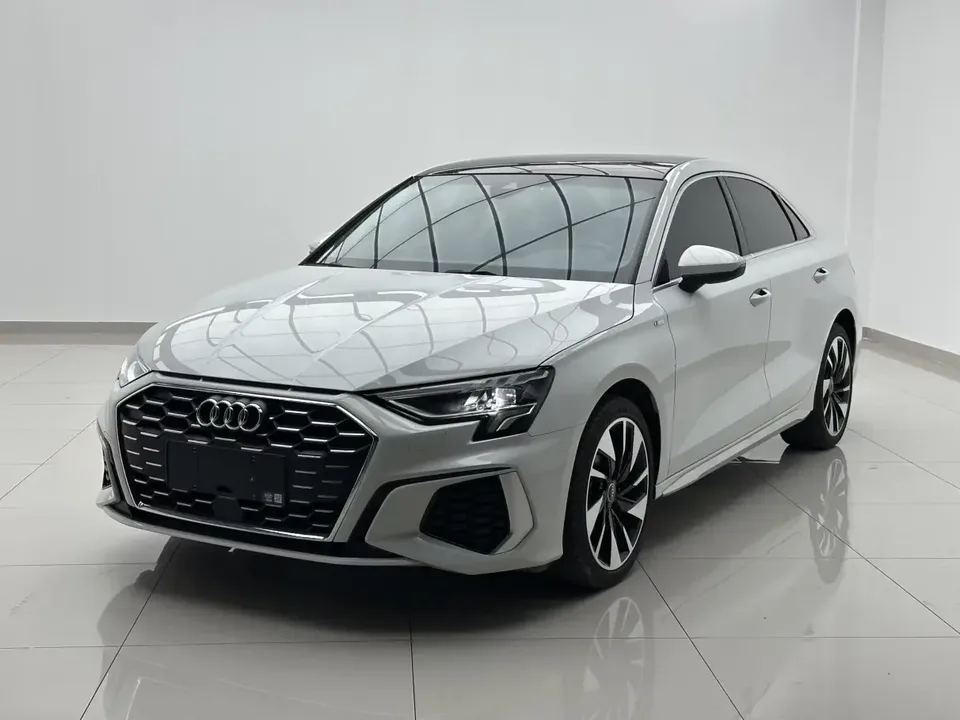Audi A3 Audi A3 2023 A3L Limousine 35 TFSI facelift: stylish and sporty 2023 — photo 1, buy with delivery to Moscow