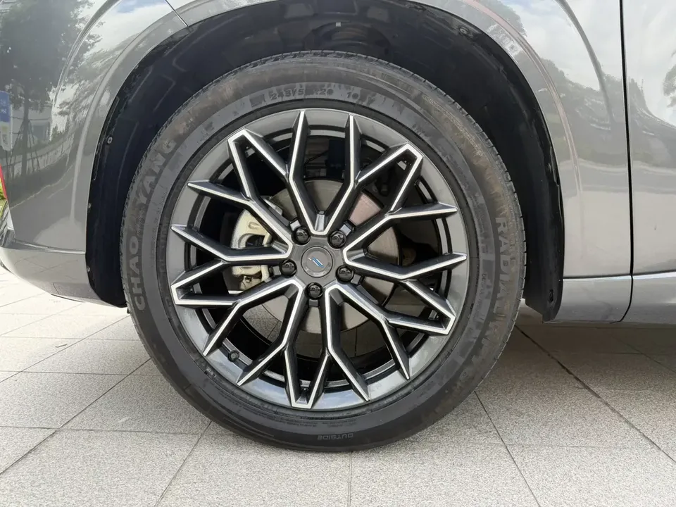 Oshan Changan Auchan Z6 Changan Auchan Z6 2023 Blue Whale 1.5T DCT Smart Cool 2024 — thumbnail 3