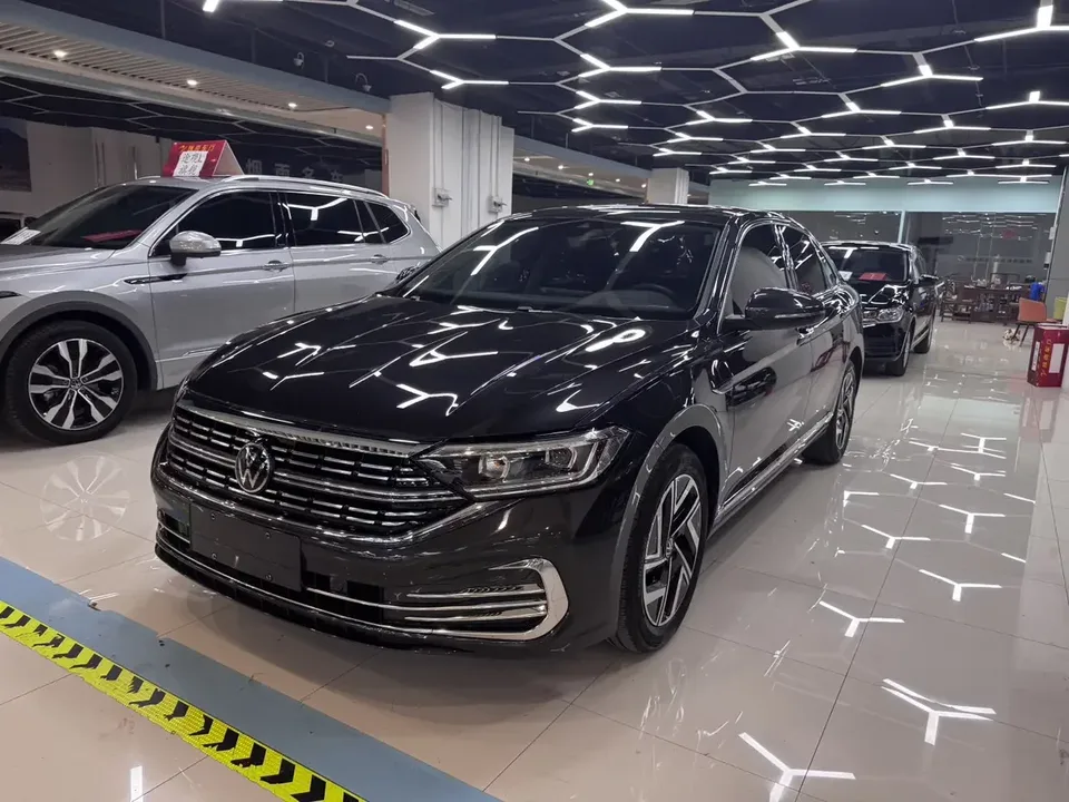 Volkswagen Sagitar Sagitar 2024 300TSI DSG Beyond Edition 2024 — photo 1, buy with delivery to Moscow