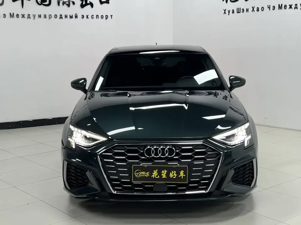 Audi A3 Audi A3 2023 Sportback 35 TFSI Luxury Sports 2023 — photo 1, buy with delivery to Moscow
