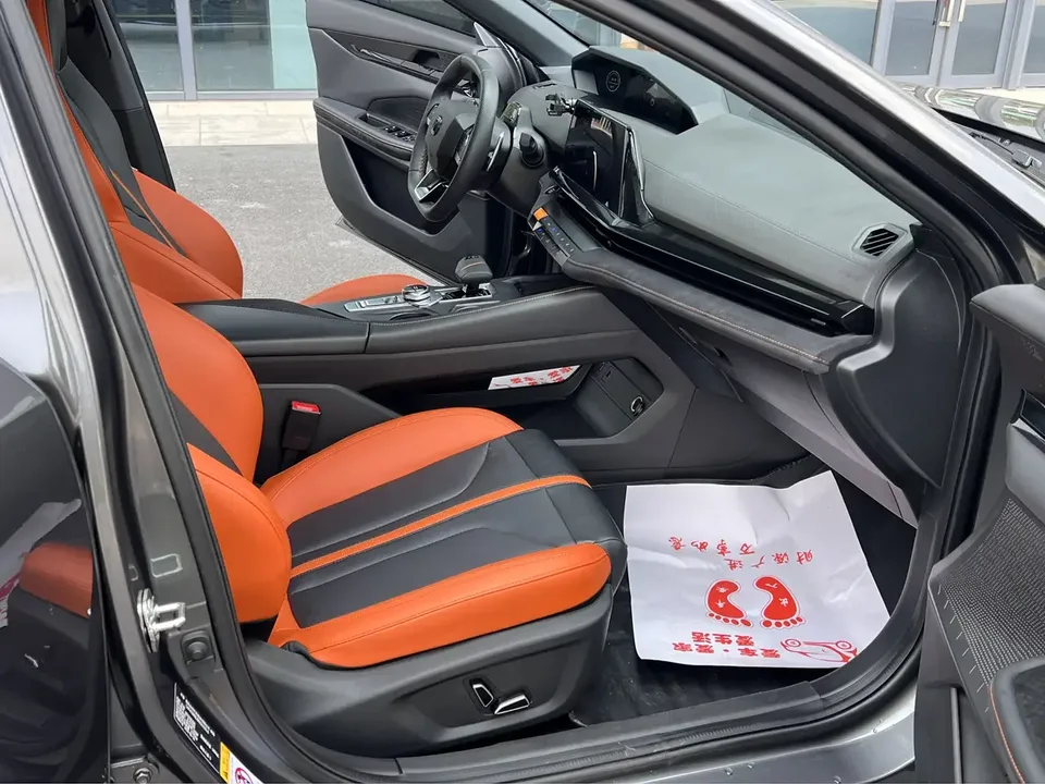 Changan UNI-V Changan UNI-V 2024 1.5T Premium Sports 2024 — thumbnail 3
