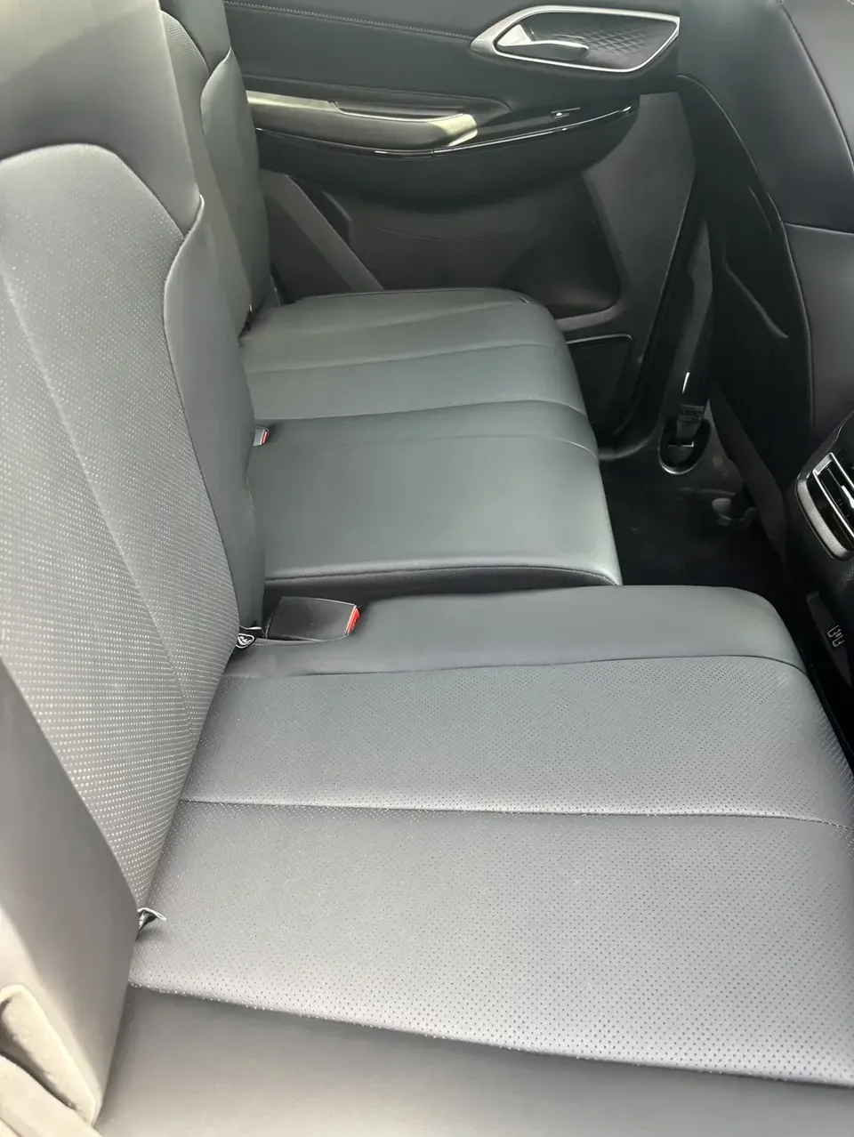 Changan X7 PLUS Changan X7 PLUS 2024 1.5T DCT Premium 7-seater 2024 — thumbnail 3