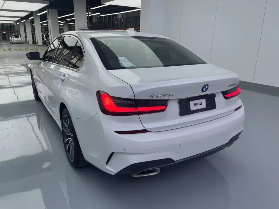 BMW 3 Series BMW 3 Series 2022 Facelifted 320Li M Sport Package 2022 — thumbnail 4