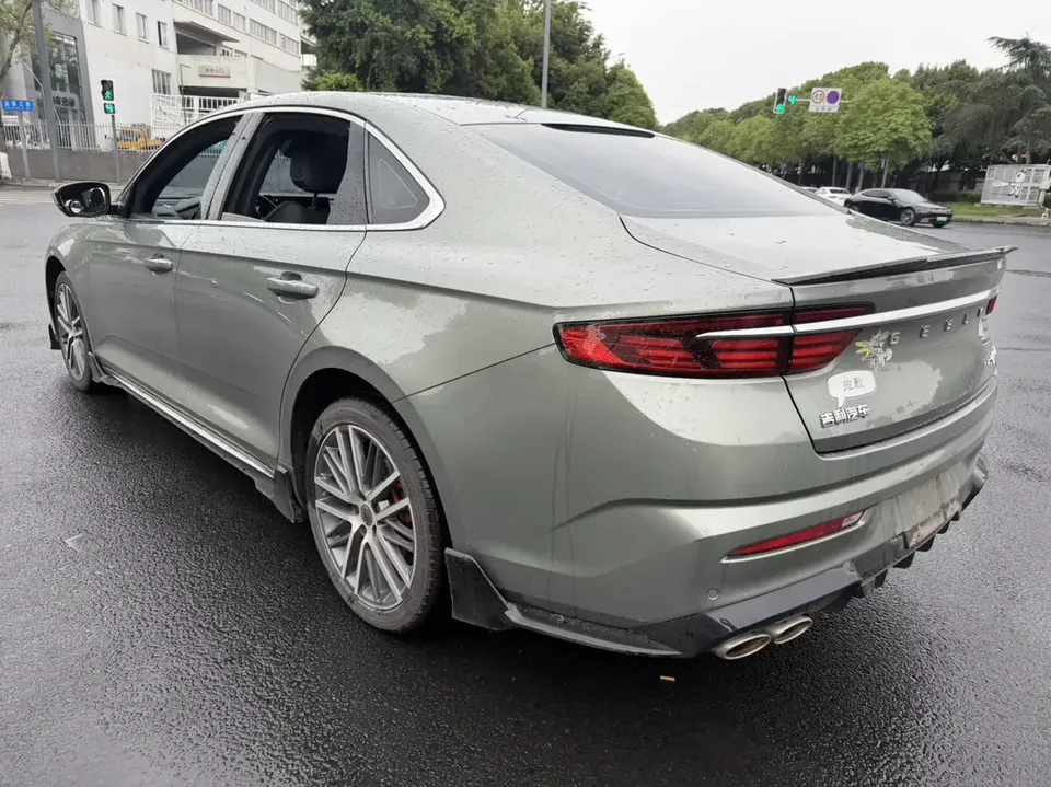 Geely Preface Xing Rui 2023 1.5T Kunlun Edition 2023 — миниатюра 2