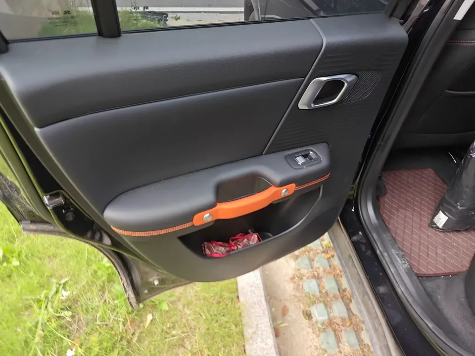 BAIC Beijing Off-road BJ30 Beijing Off-road BJ30 2026 Traveler 1.5T DCT Standard Edition 2026 — thumbnail 5
