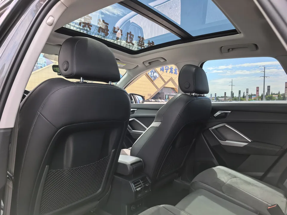 Audi Q3 Audi Q3 2022 35 TFSI Stylish Dynamic 2023 — thumbnail 5