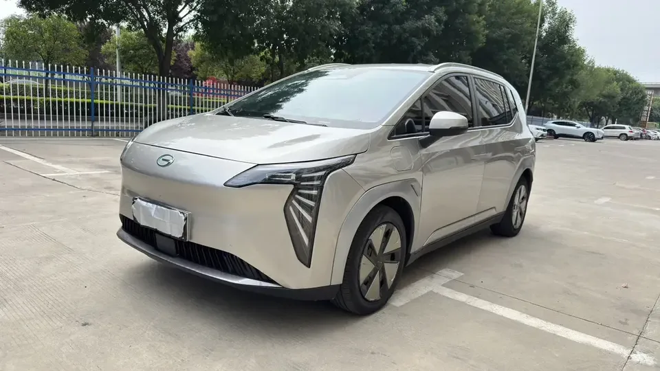 AION Y AION Y 2023 AION Y Younger 2023 — photo 1, buy with delivery to Moscow