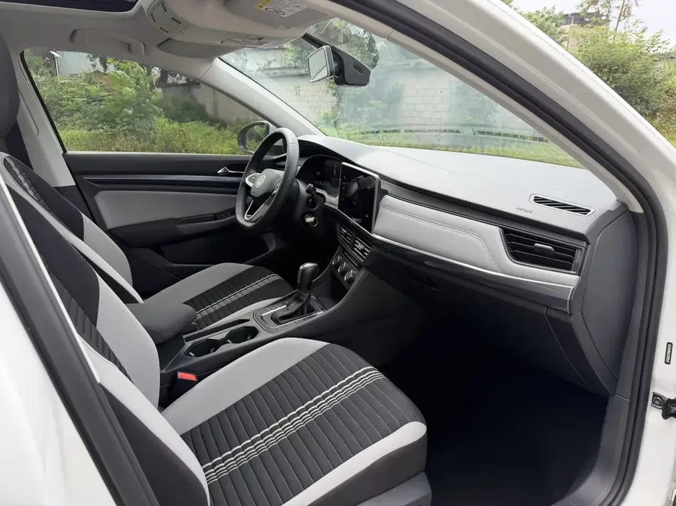 Volkswagen Bora Bora 2023 1.5L Automatic Limited Edition 2023 — thumbnail 5