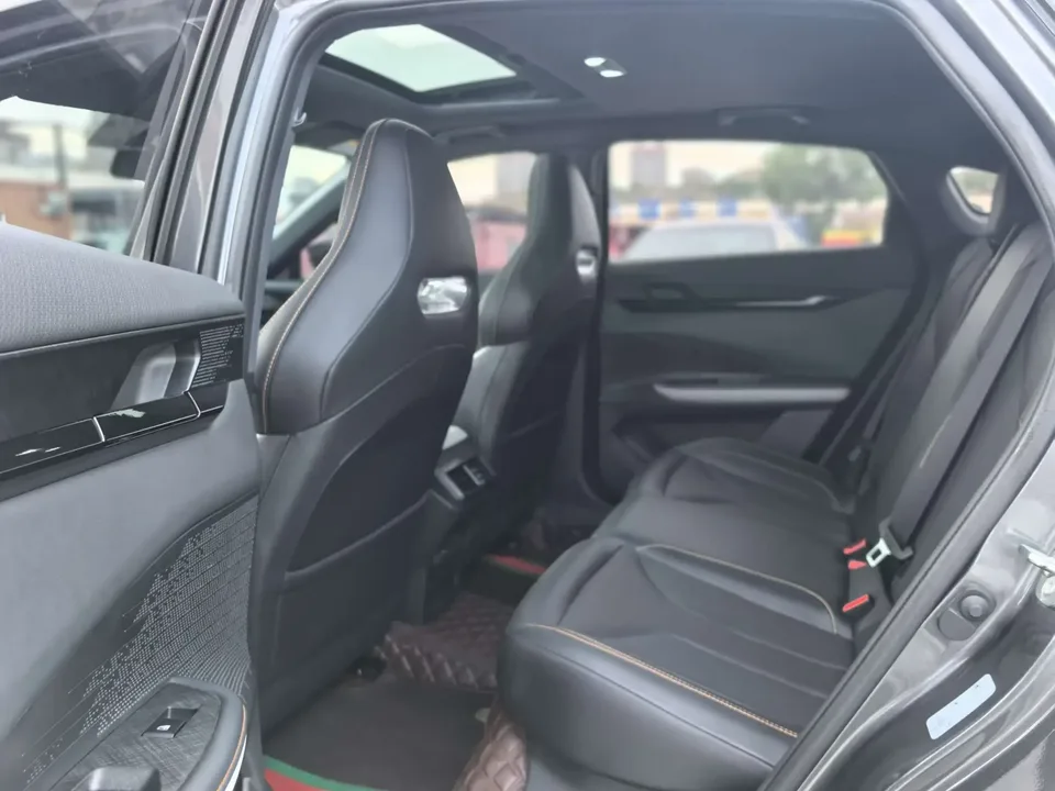 Changan UNI-V Changan UNI-V 2023 1.5T Premium 2023 — thumbnail 3