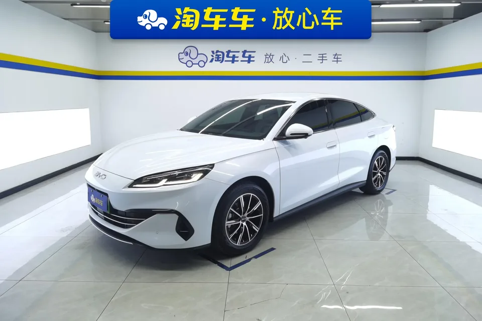 BYD Seal 06DM Seal 06DM 2024 DM-i 80KM Premium 2024 — photo 1, buy with delivery to Moscow