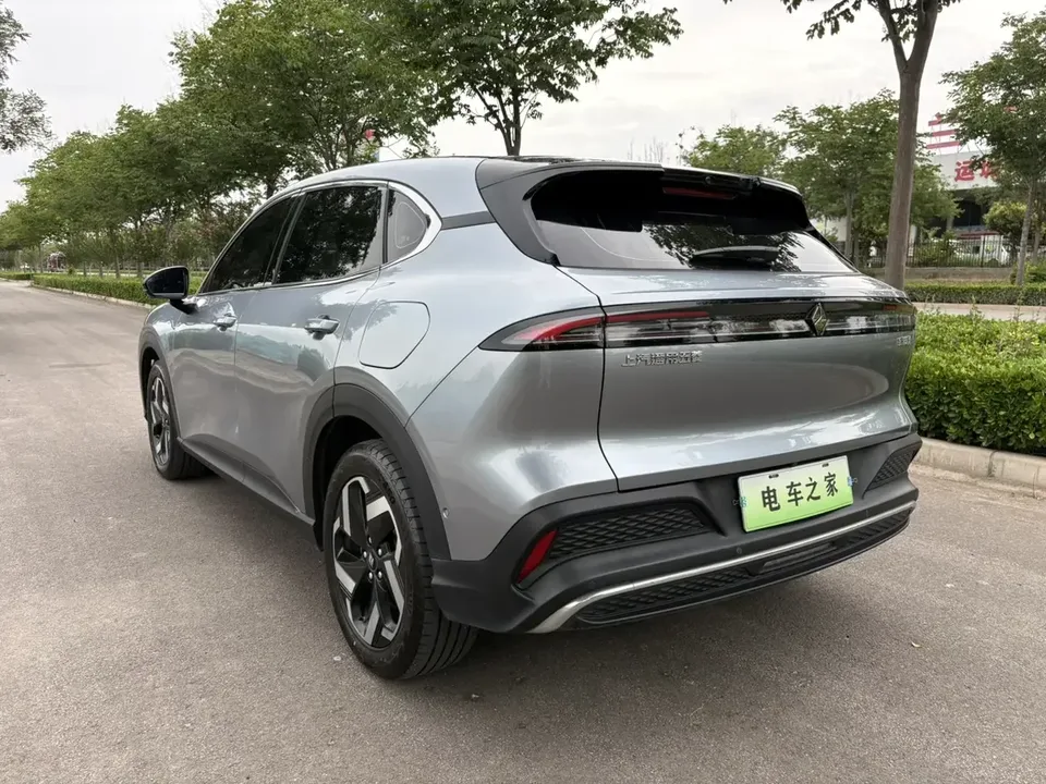 Baojun Yunhai EV Baojun Yunhai EV 2024 600km pure electric version 2024 — thumbnail 2