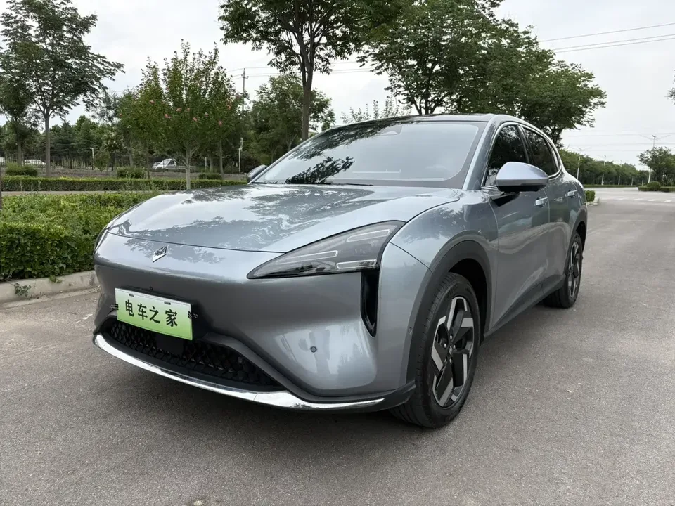 Baojun Yunhai EV Baojun Yunhai EV 2024 600km pure electric version 2024 — photo 1, buy with delivery to Moscow