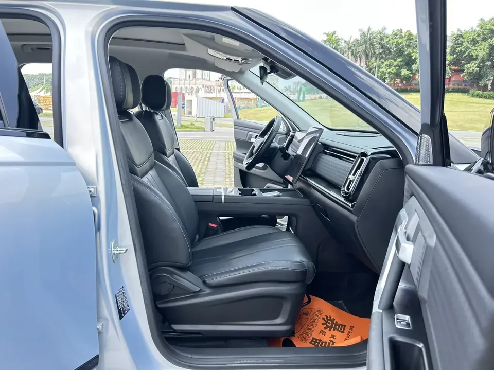 Chery Explore 06 C-DM Explore 06 C-DM 2024 1.5T Luxury 2024 — thumbnail 3