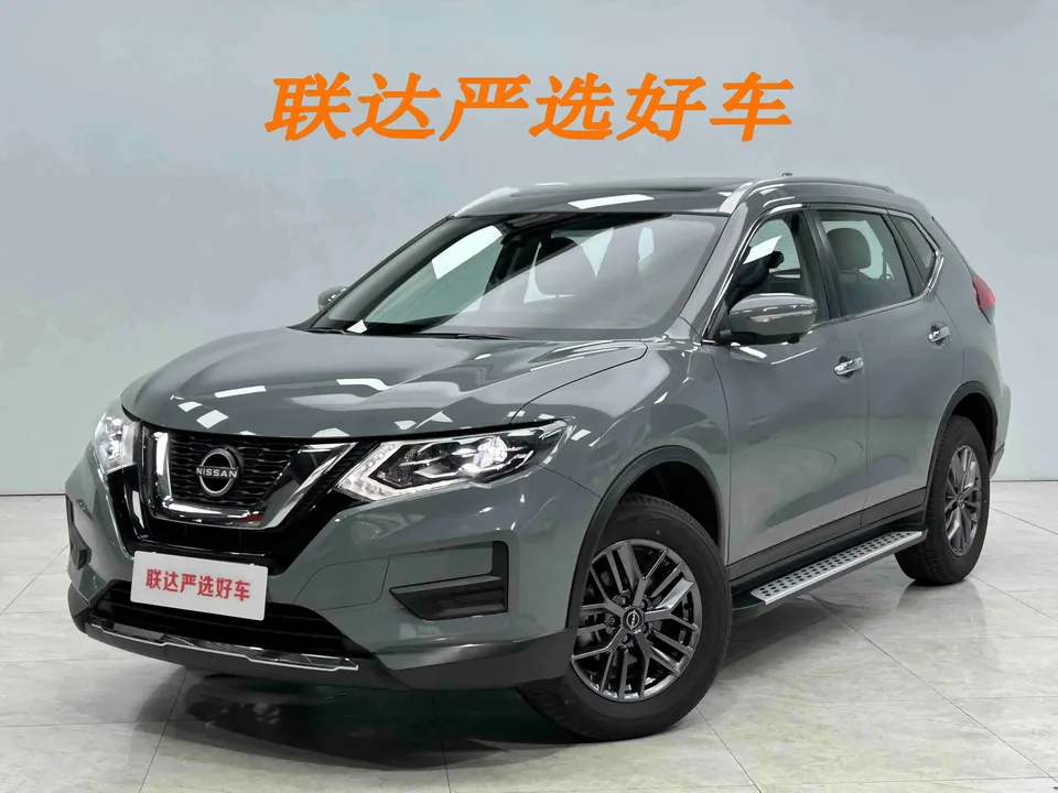 Nissan X-Trail Qijun 2025 Honor 2.0L 2WD Leading Edition 2025 — photo 1, buy with delivery to Moscow