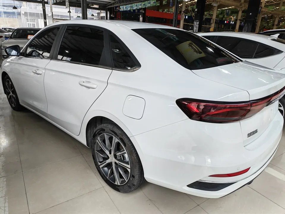 Geely Binrui Binrui 2024 Binrui COOL 1.5T DCT Champion Edition 2024 — thumbnail 4