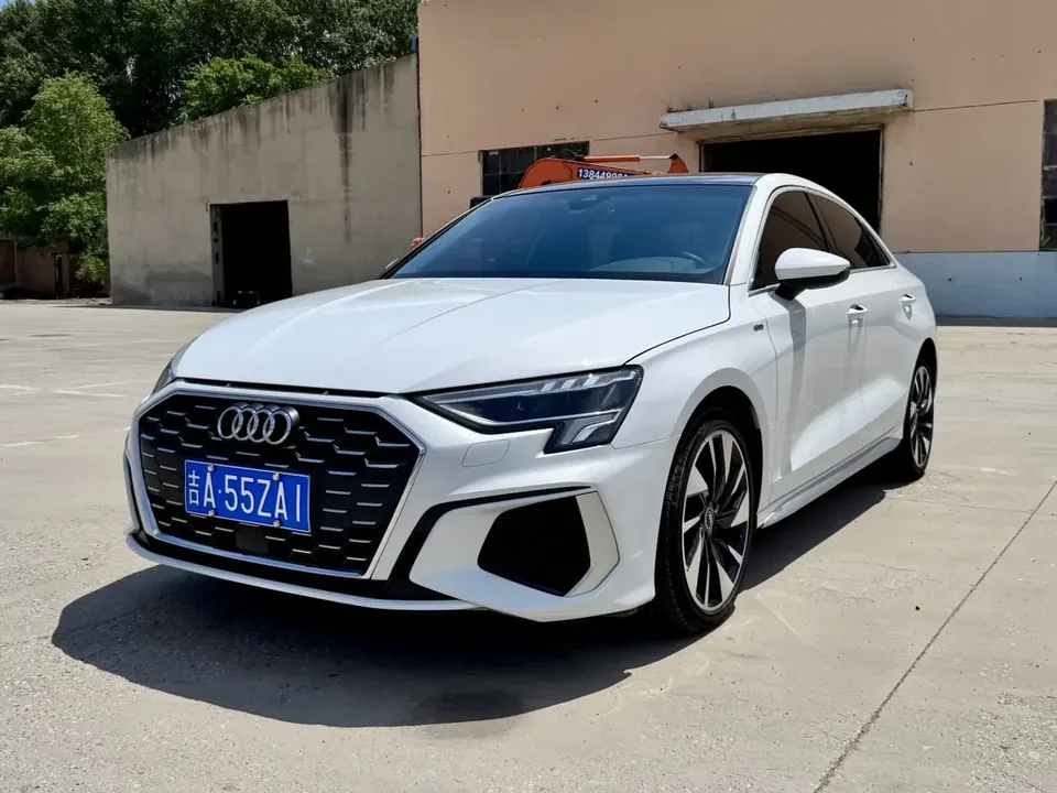 Audi A3 Audi A3 2023 A3L Limousine 35 TFSI facelift: stylish and sporty 2023 — photo 1, buy with delivery to Moscow