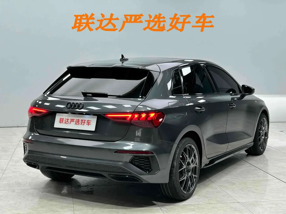 Audi A3 Audi A3 2022 Sportback 35 TFSI Stylish and sporty 2022 — миниатюра 2