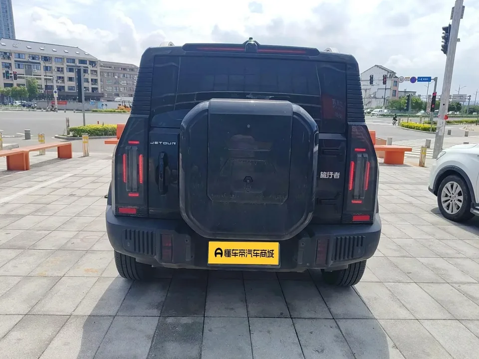 Jetour Jet Traveler Jet Traveler 2023 1.5TD 2WD Discovery PRO 2024 — thumbnail 2