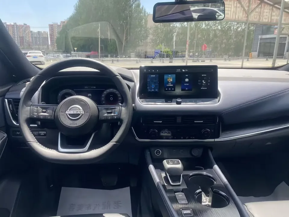 Nissan Qashqai Qashqai 2023 1.3T Elite Edition 2023 — thumbnail 4