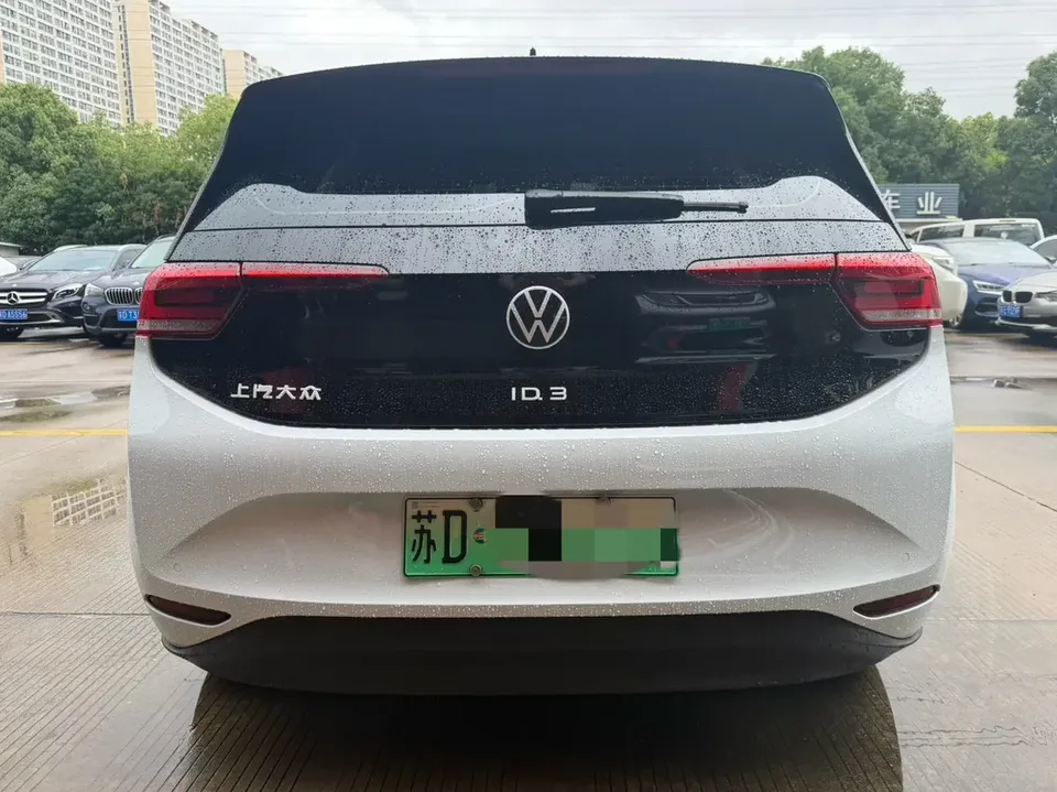 Volkswagen ID.3 Volkswagen ID.3 2023 Upgraded Pure Smart Edition 2023 — thumbnail 2