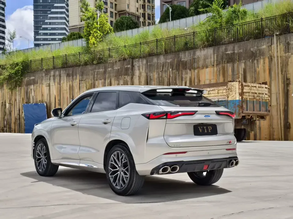 Oshan Changan Auchan Z6 Changan Auchan Z6 2023 Blue Whale 1.5T DCT Smart Cool 2024 — thumbnail 2