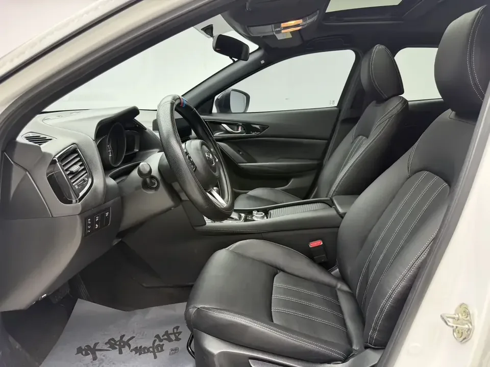 Mazda CX-4 Mazda CX-4 2021 2.0L 2WD Blue Sky Vitality Edition 2022 — thumbnail 5